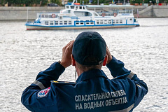 О правилах безопасного поведения на водоемах летом